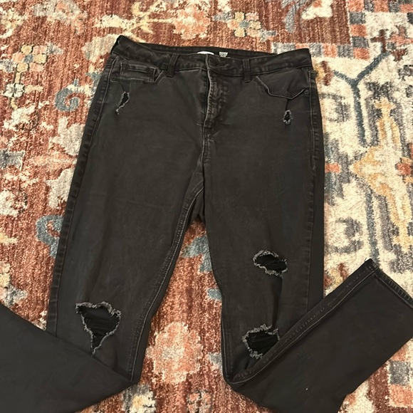 Old Navy High-Waisted Rockstar Super-Skinny Jeans Distressed - 12 - Picture 3 of 5